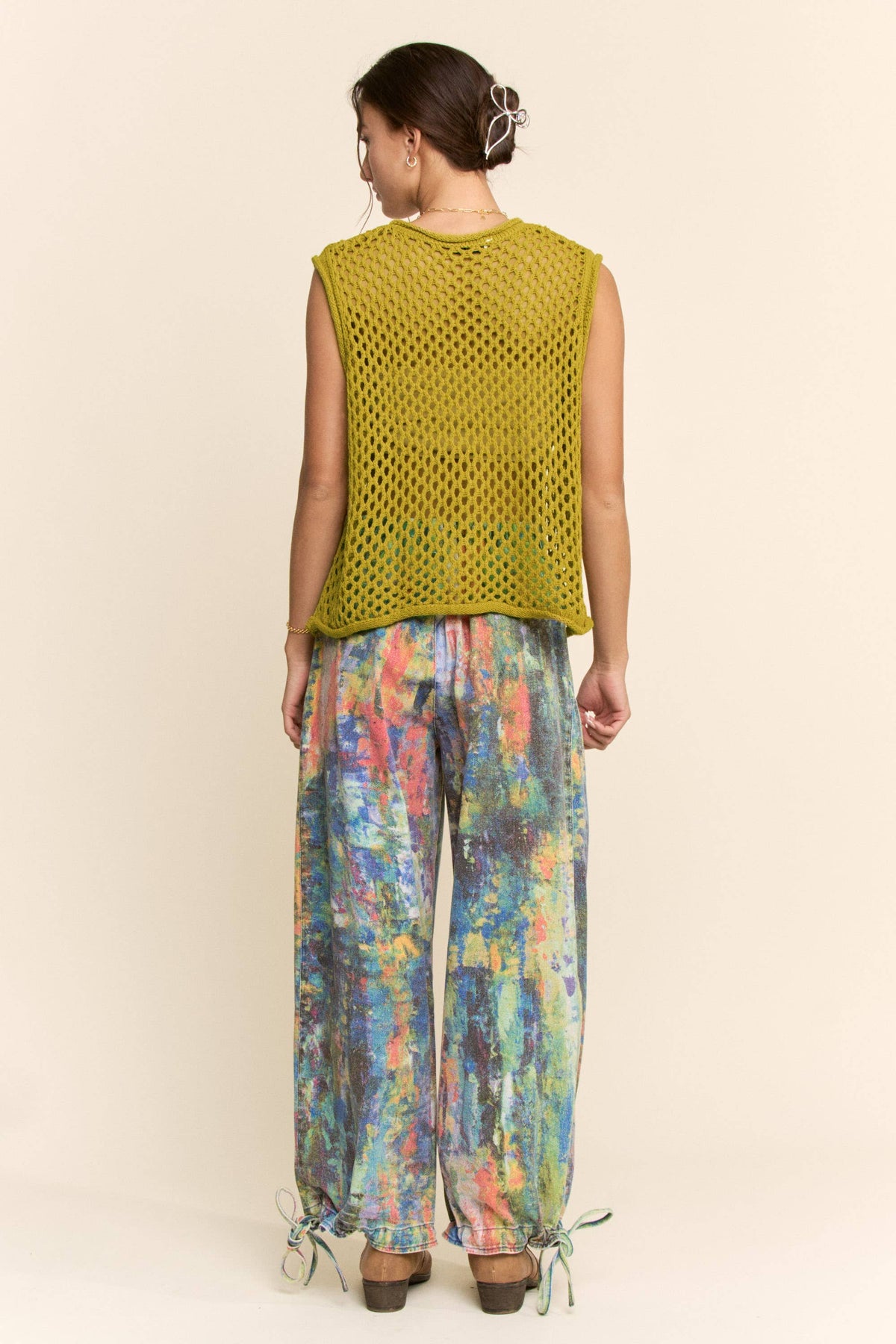 FISHNET OPEN-KNIT CREW NECK SWEATER VEST